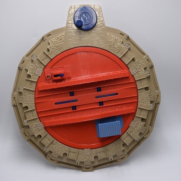 2006 HIT Toy Thomas Trackmaster Tidmouth Shed Replacement Roundhouse Turntable - Picture 1 of 11